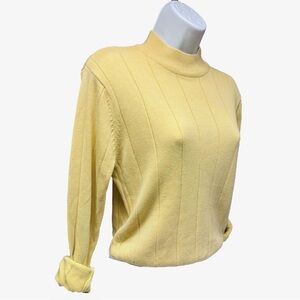 Vintage Preswick & Moore Soft Yellow Mock Turtleneck